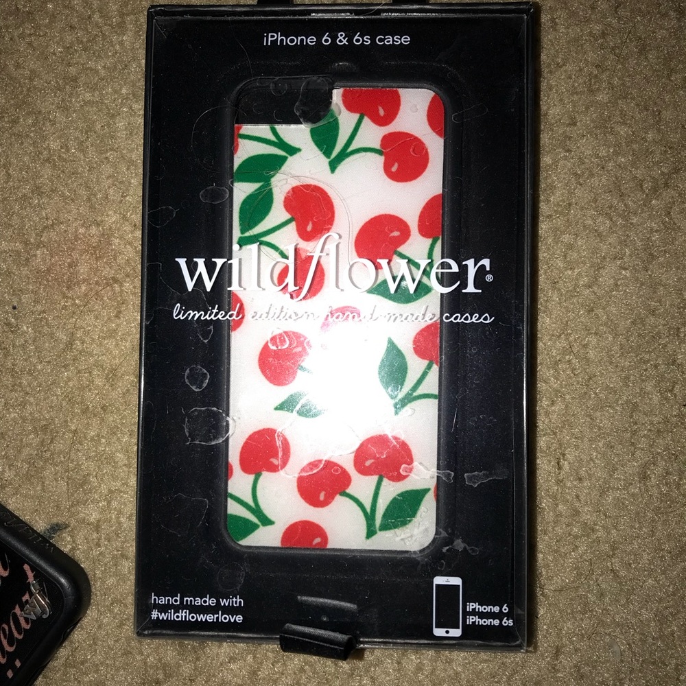 Wild flower cherry case !